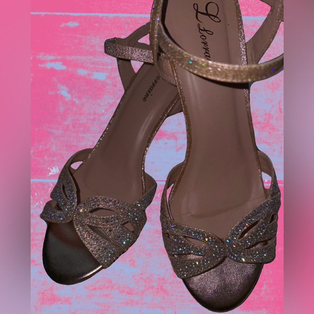 RHINESTONE GLITTER CRYSTAL CHAMPAGNE GOLD BUCKLE STRAPPY KITTEN HEELS SANDALS